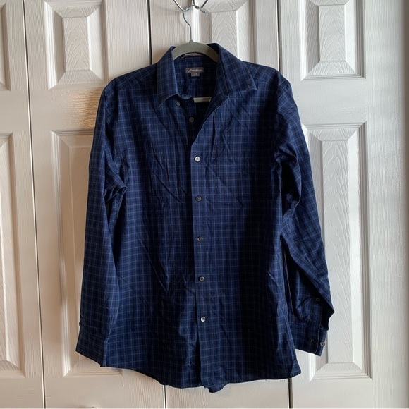 Eddie Bauer Button Shirt Long Sleeve Plaid Blue Wrinkle Free - Picture 2 of 9